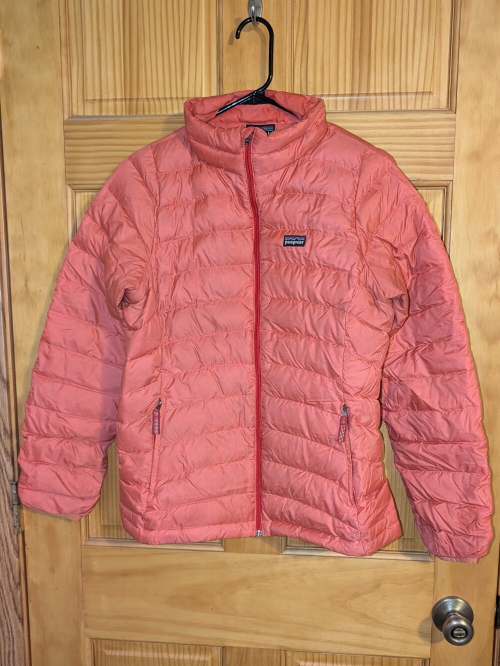 Patagonia Youth XXL (16-18) Coral Down Sweater Jacket